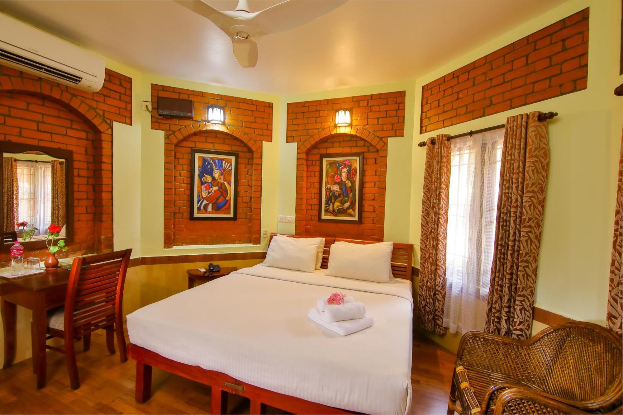 Krishnatheeram Ayur Holy Beach Resorts Varkala Exterior photo