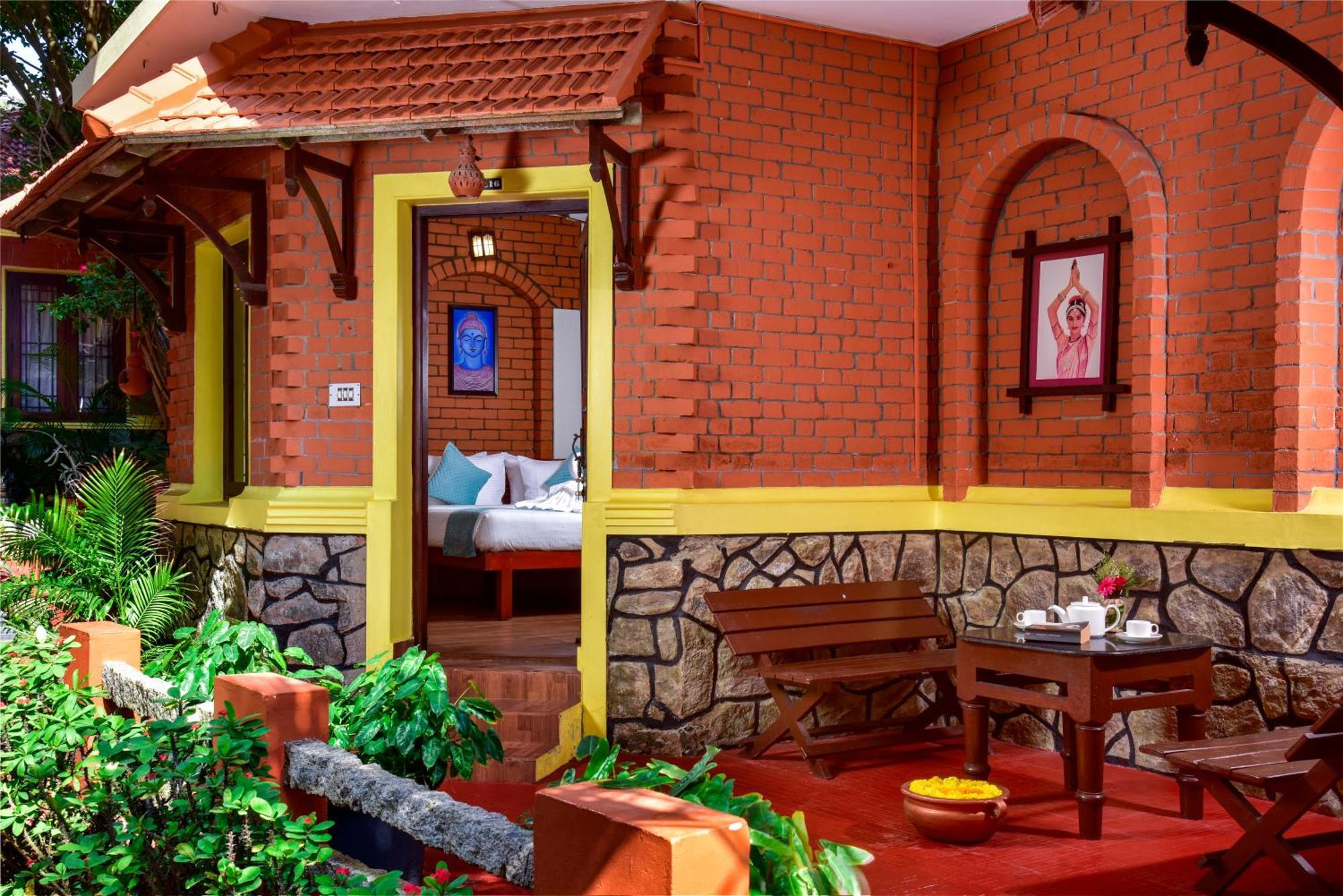 Krishnatheeram Ayur Holy Beach Resorts Varkala Exterior photo