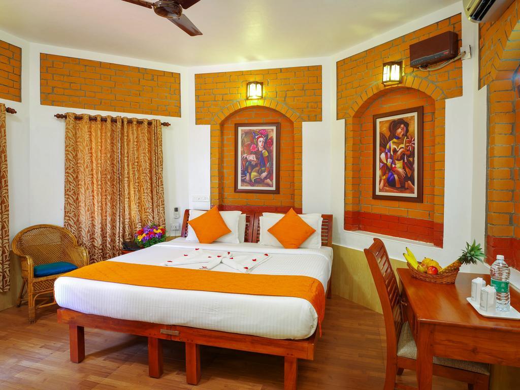 Krishnatheeram Ayur Holy Beach Resorts Varkala Exterior photo